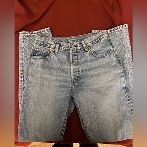 LEVI’s big E 501 button fly 100 % cotton jeans 29x32